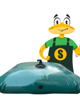 Ilustrácia Maciterne Serena Group – flexibilná nádrž s mosadzným ventilom, maskot vysvetľujúci inštaláciu nádrže na dažďovú vodu